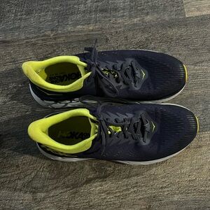 Hoka Clifton